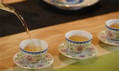 每天喝多少茶為宜，涼茶與熱茶哪個(gè)更解渴