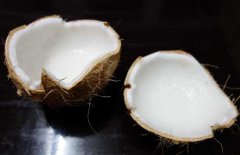 椰子的營(yíng)養(yǎng)價(jià)值與食用功效 椰子怎么打開？
